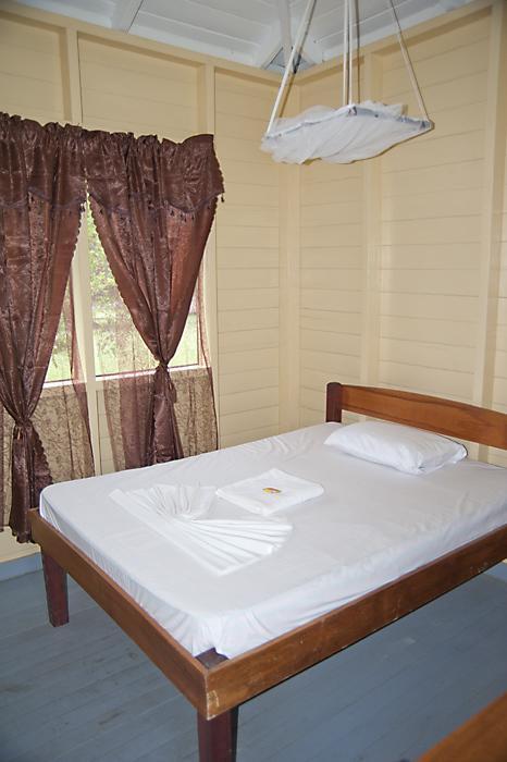 Iwokrama River Lodge Makari Kamer foto