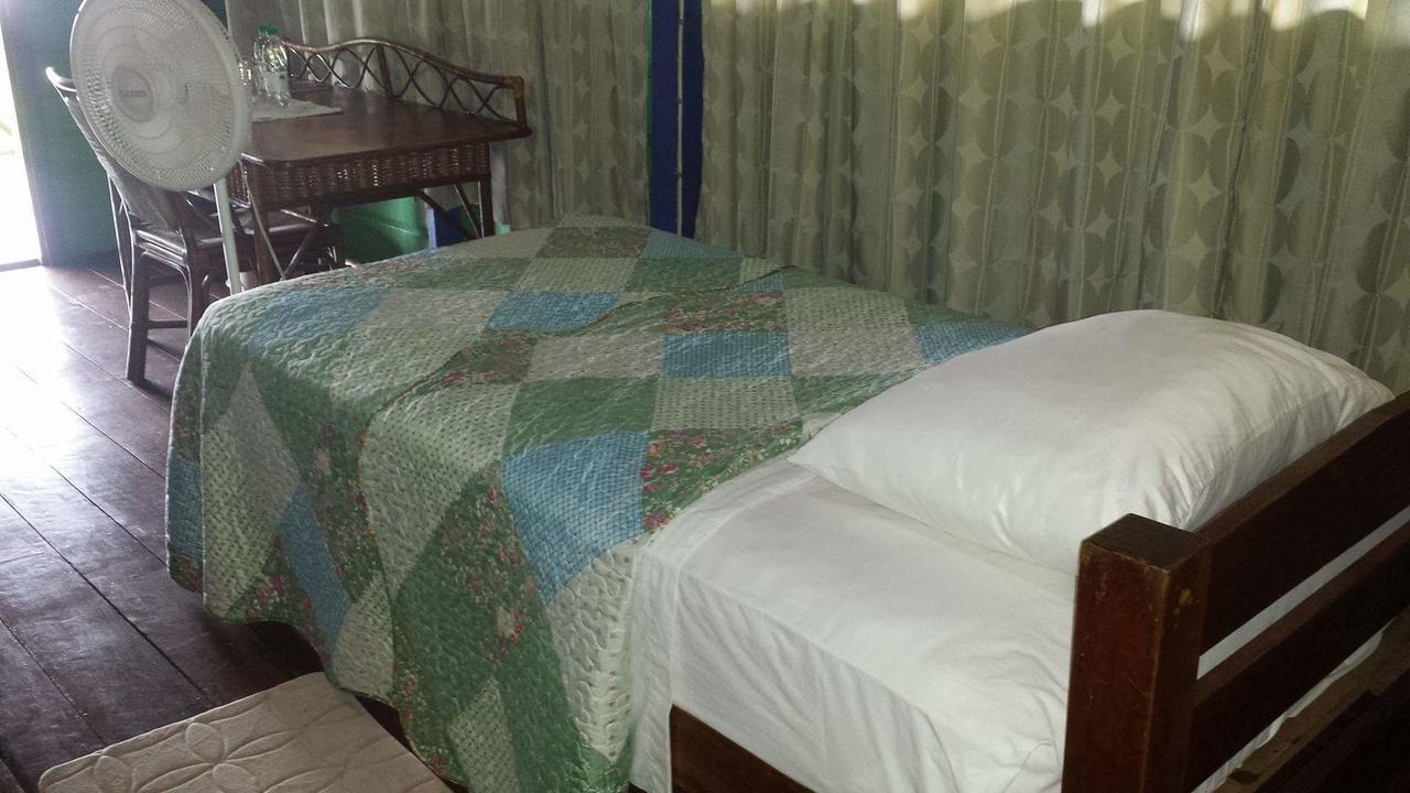 Iwokrama River Lodge Makari Buitenkant foto